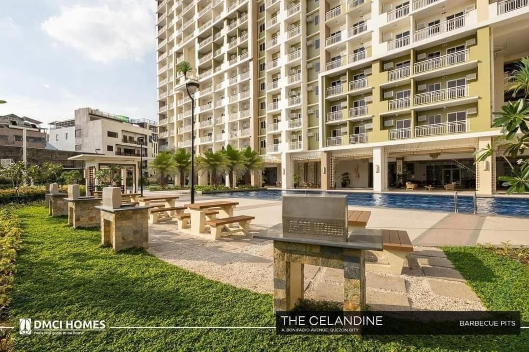 The Celandine By Dmci Homes Caloocan Esterno foto