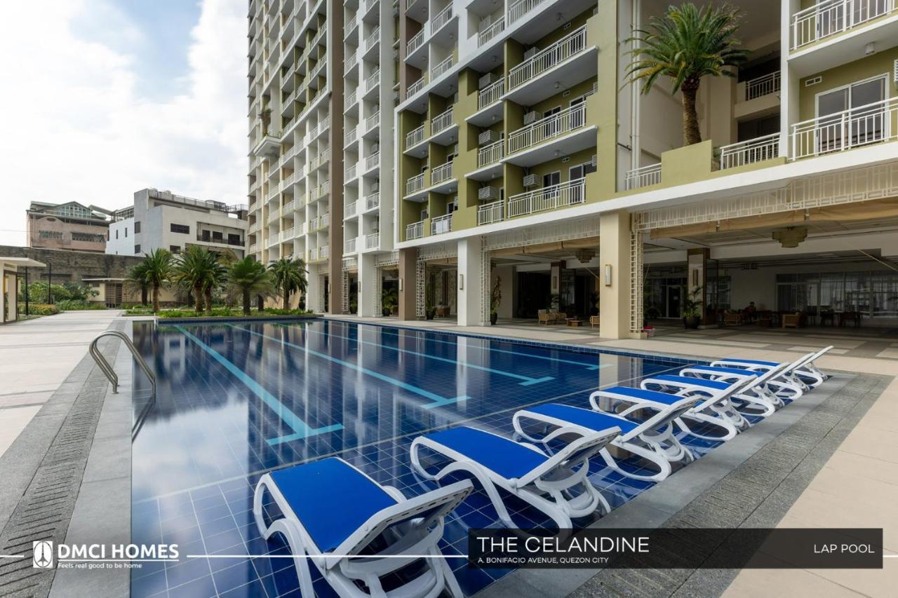 The Celandine By Dmci Homes Caloocan Esterno foto