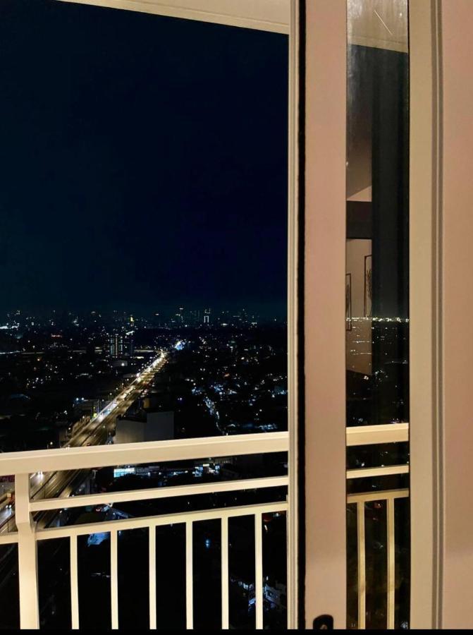 The Celandine By Dmci Homes Caloocan Esterno foto