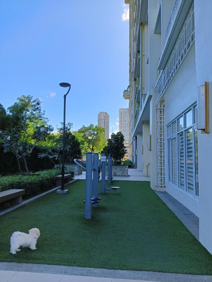 The Celandine By Dmci Homes Caloocan Esterno foto