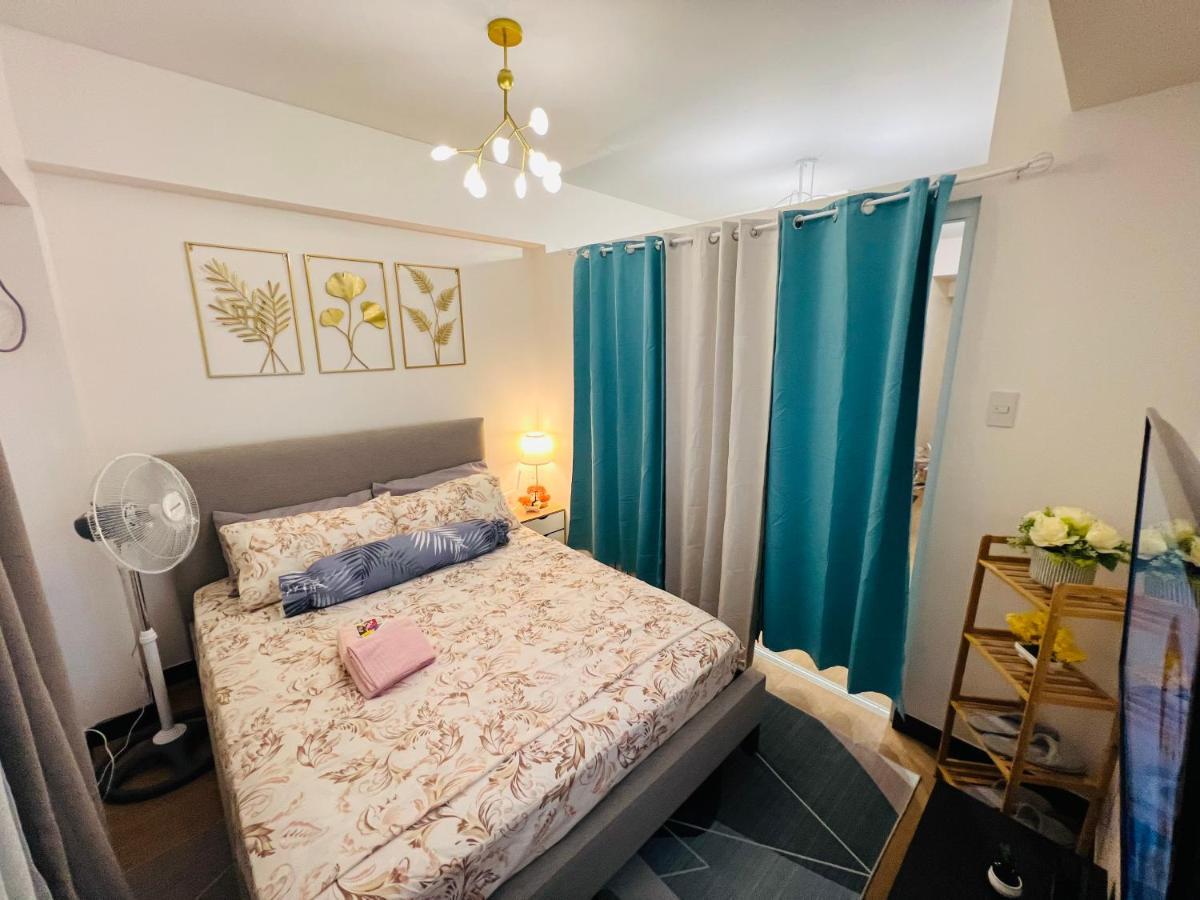 The Celandine By Dmci Homes Caloocan Esterno foto